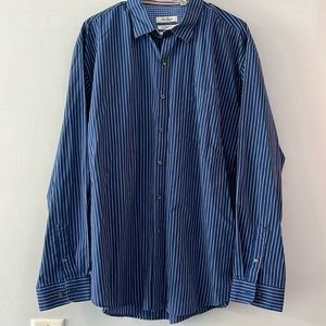 Dark blue and white Vintage 1881 collection long sleeve dress shirt